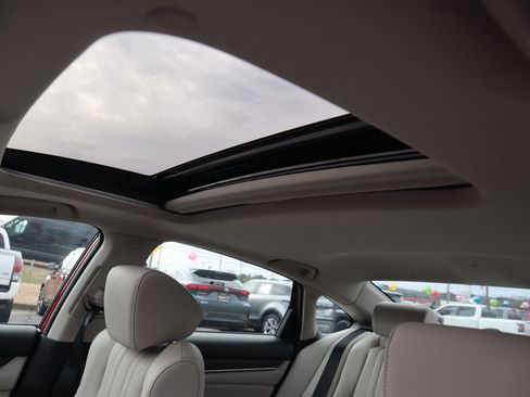 Used 2018 Honda Accord EX-L image 14