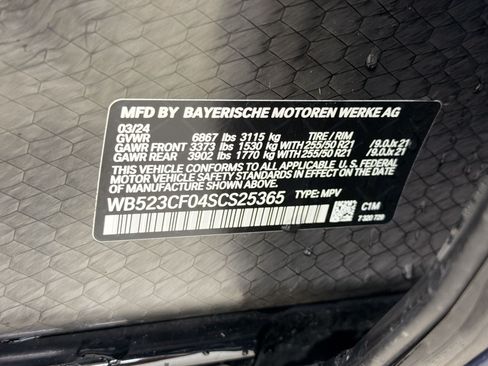 Used 2025 BMW iX xDrive50 AWD/4WD image 25