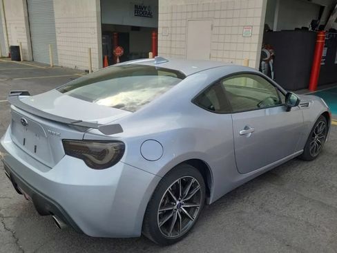 Used 2020 Subaru BRZ Limited w/ Popular Package #2 RWD image 2