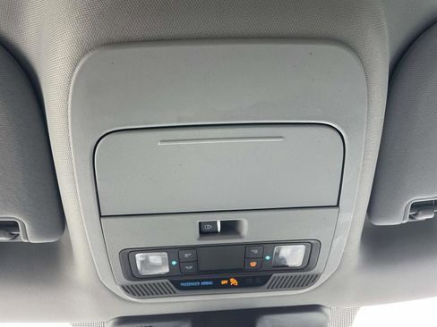 Used 2022 Ford F150 XLT w/ Equipment Group 302A High AWD/4WD image 28