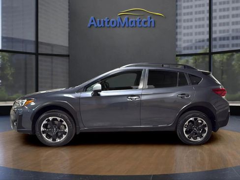 Used 2023 Subaru Crosstrek 2.0i Premium image 6