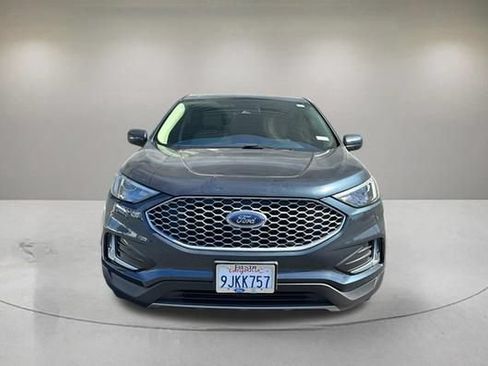 Certified 2024 Ford Edge SEL w/ Convenience Package AWD/4WD image 2