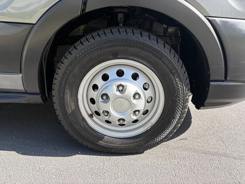 Used 2024 Ford Transit 250 148 Medium Roof Extended AWD w/ Load Area Protection Package image 28