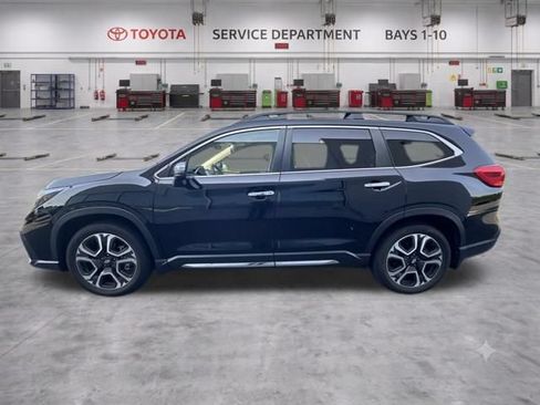 Used 2023 Subaru Ascent Touring AWD/4WD image 5