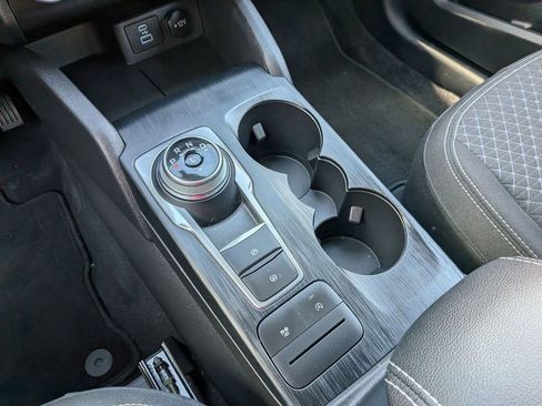 Used 2023 Ford Escape Active AWD/4WD image 12