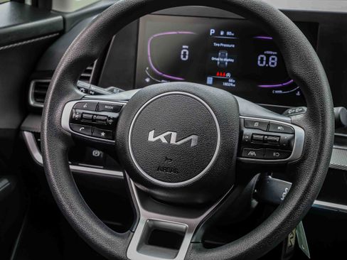 Certified 2023 Kia Sportage LX AWD/4WD image 13