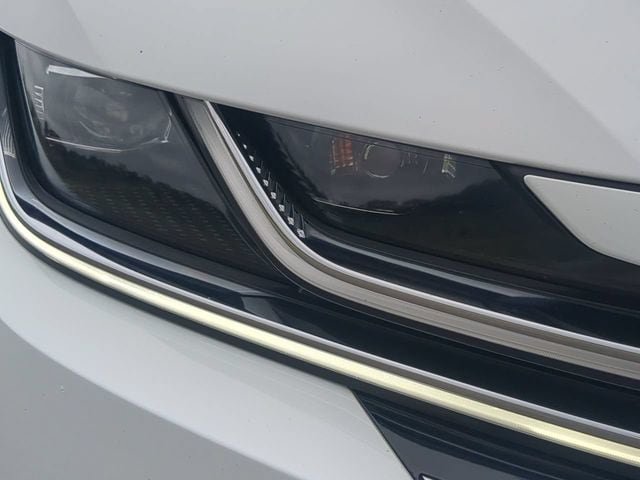 Used 2020 Volkswagen Arteon SE FWD image 9