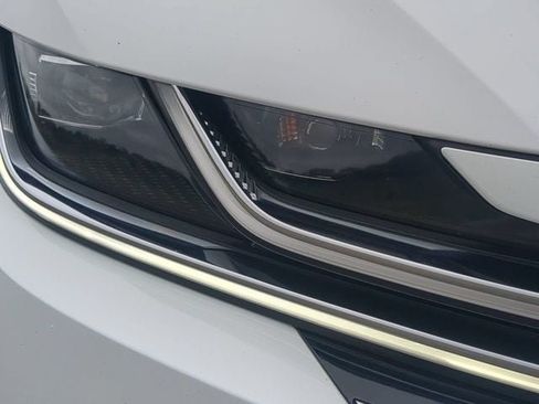 Used 2020 Volkswagen Arteon SE FWD image 9