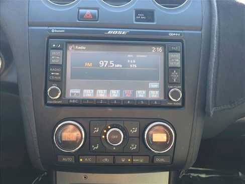 Used 2008 Nissan Altima 3.5 SE w/ Technology Pkg image 12