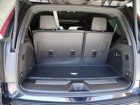 Certified 2023 Cadillac Escalade Premium Luxury w/ Performance Package AWD/4WD image 23