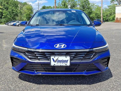 Certified 2025 Hyundai Elantra SEL FWD image 35