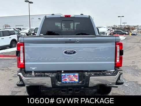 New 2026 Ford F250 Lariat w/ Lariat Premium Package image 4
