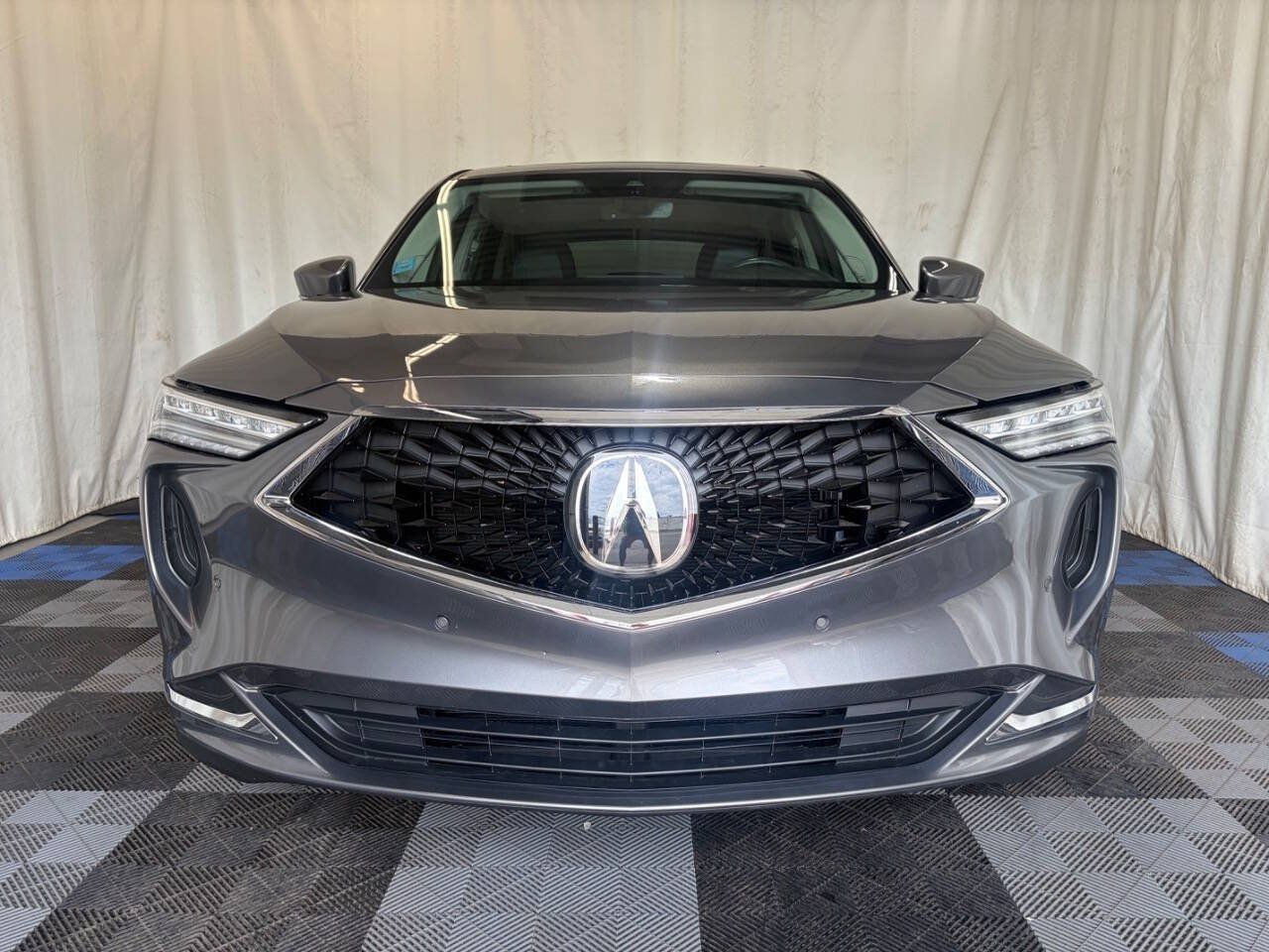 Used 2024 Acura MDX w/ Technology Package AWD/4WD image 4