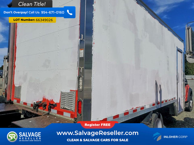 Used 2017 Ford F550 2WD Regular Cab Super Duty image 4