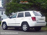 Used 2010 Jeep Grand Cherokee Laredo image 3