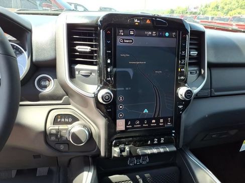 New 2026 RAM 1500 Big Horn AWD/4WD image 11