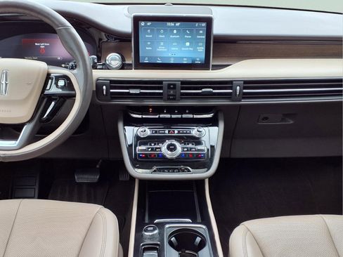 Used 2021 Lincoln Corsair Reserve FWD image 14