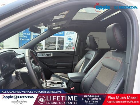Used 2024 Ford Explorer ST-Line w/ Class IV Trailer Tow Package AWD/4WD image 5
