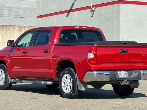 Used 2015 Toyota Tundra SR5 image 7