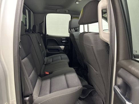 Used 2019 Chevrolet Silverado 1500 LT AWD/4WD image 33