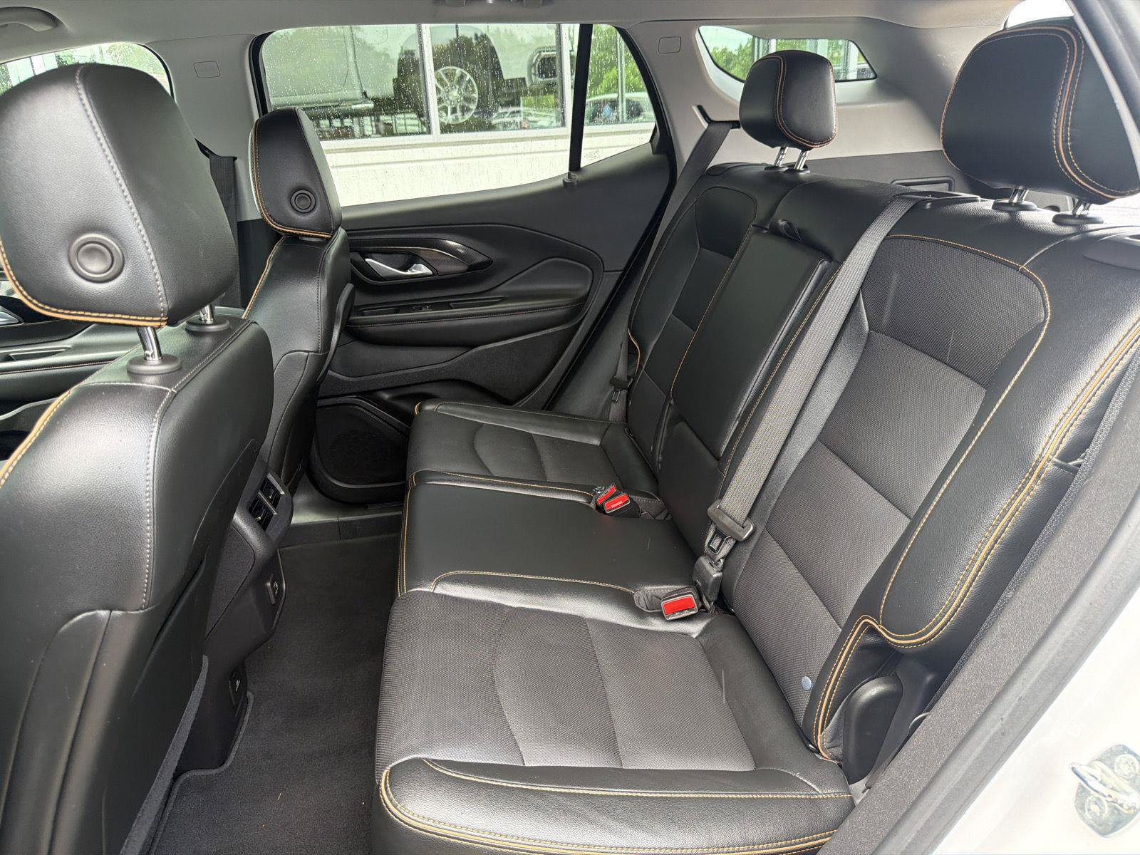 Used 2023 GMC Terrain AT4 AWD/4WD image 35