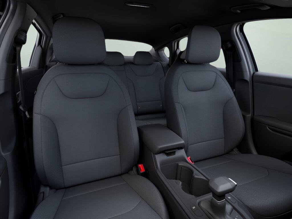 New 2026 Kia K4 FWD image 11