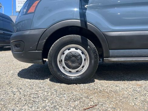 Used 2021 Ford Transit 250 148 High Roof Extended w/ Parcel Delivery Package image 12