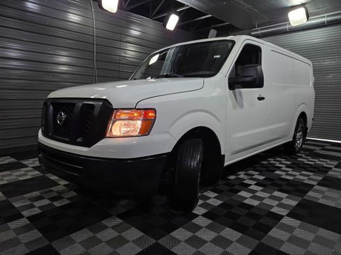 Used 2021 Nissan NV 1500 SV image 32