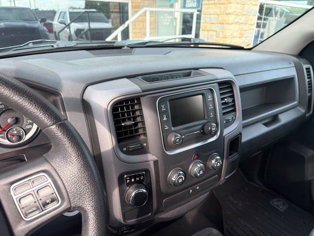Used 2014 RAM 1500 Express RWD image 4