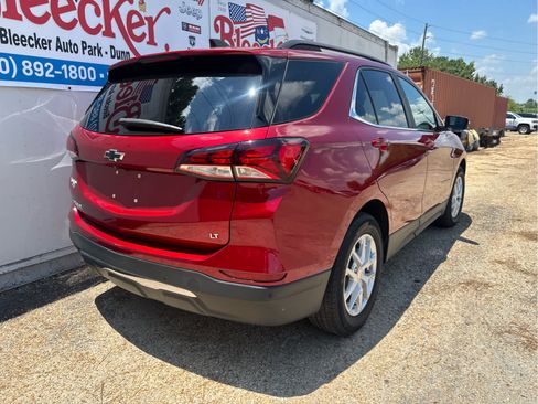 Used 2023 Chevrolet Equinox LT FWD image 3