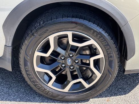 Used 2016 Subaru Crosstrek 2.0i Limited image 12