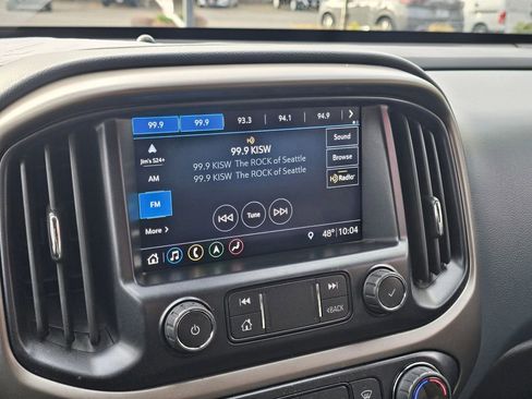 Used 2022 Chevrolet Colorado Z71 w/ Safety Package image 24