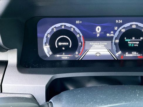 Used 2025 Toyota 4Runner Limited AWD/4WD image 26