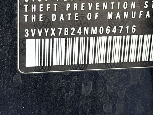 Used 2022 Volkswagen Taos SE image 31