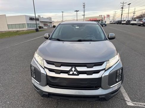 Used 2021 Mitsubishi Outlander Sport ES image 3