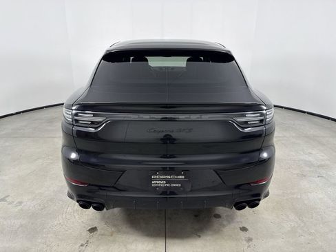 Certified 2022 Porsche Cayenne GTS AWD/4WD image 6