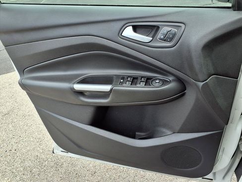 Used 2015 Ford Escape Titanium image 22