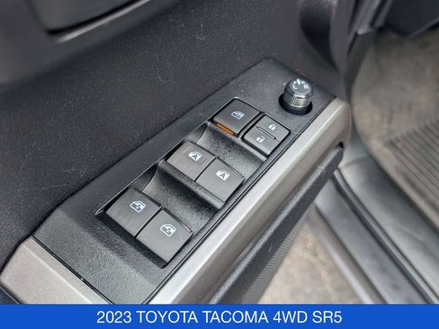 Used 2023 Toyota Tacoma SR5 AWD/4WD image 12