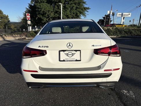 Used 2022 Mercedes-Benz A 220 4MATIC image 13