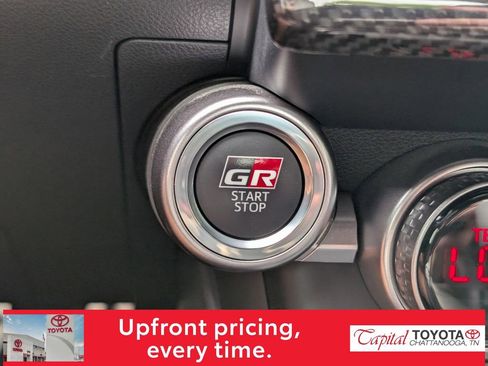 Used 2023 Toyota GR86 Premium w/ ALL Weather Mat Package (TMS) RWD image 18