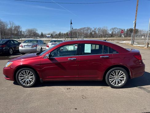 Used 2013 Chrysler 200 Limited w/ Sun/Sound Group image 8