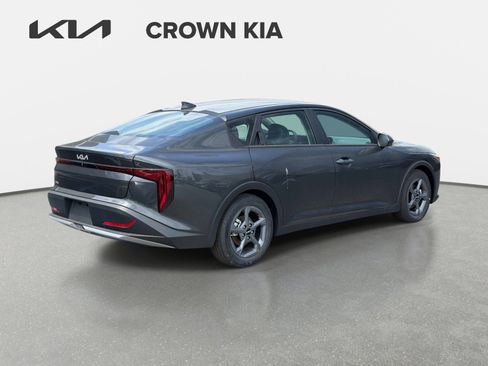 New 2026 Kia K4 FWD image 5