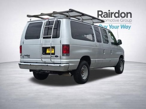 Used 2010 Ford E-350 and Econoline 350 XL RWD image 7