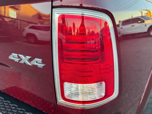 Used 2018 RAM 1500 Laramie Longhorn w/ Convenience Group AWD/4WD image 12