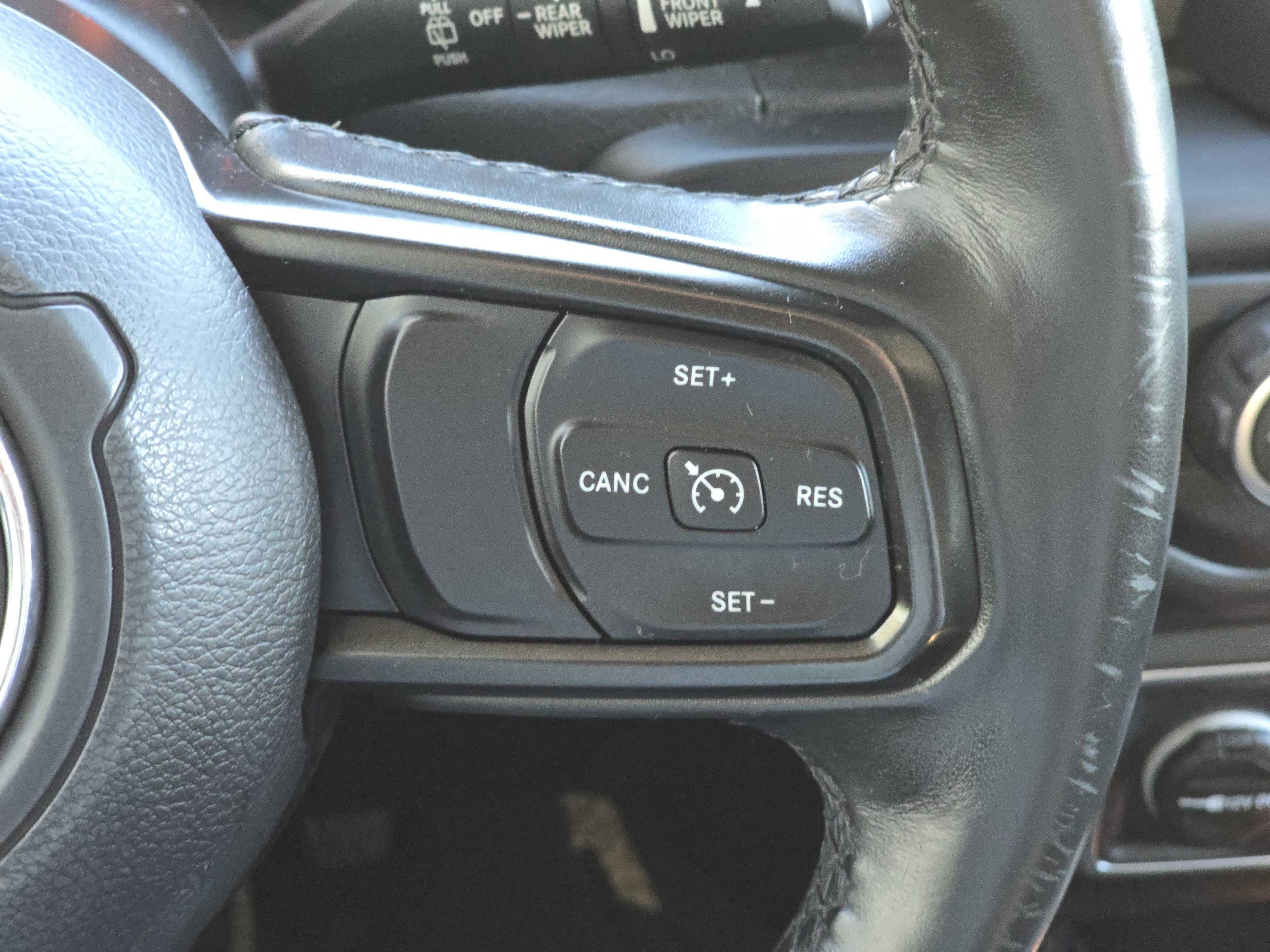 Used 2019 Jeep Wrangler Sport AWD/4WD image 25