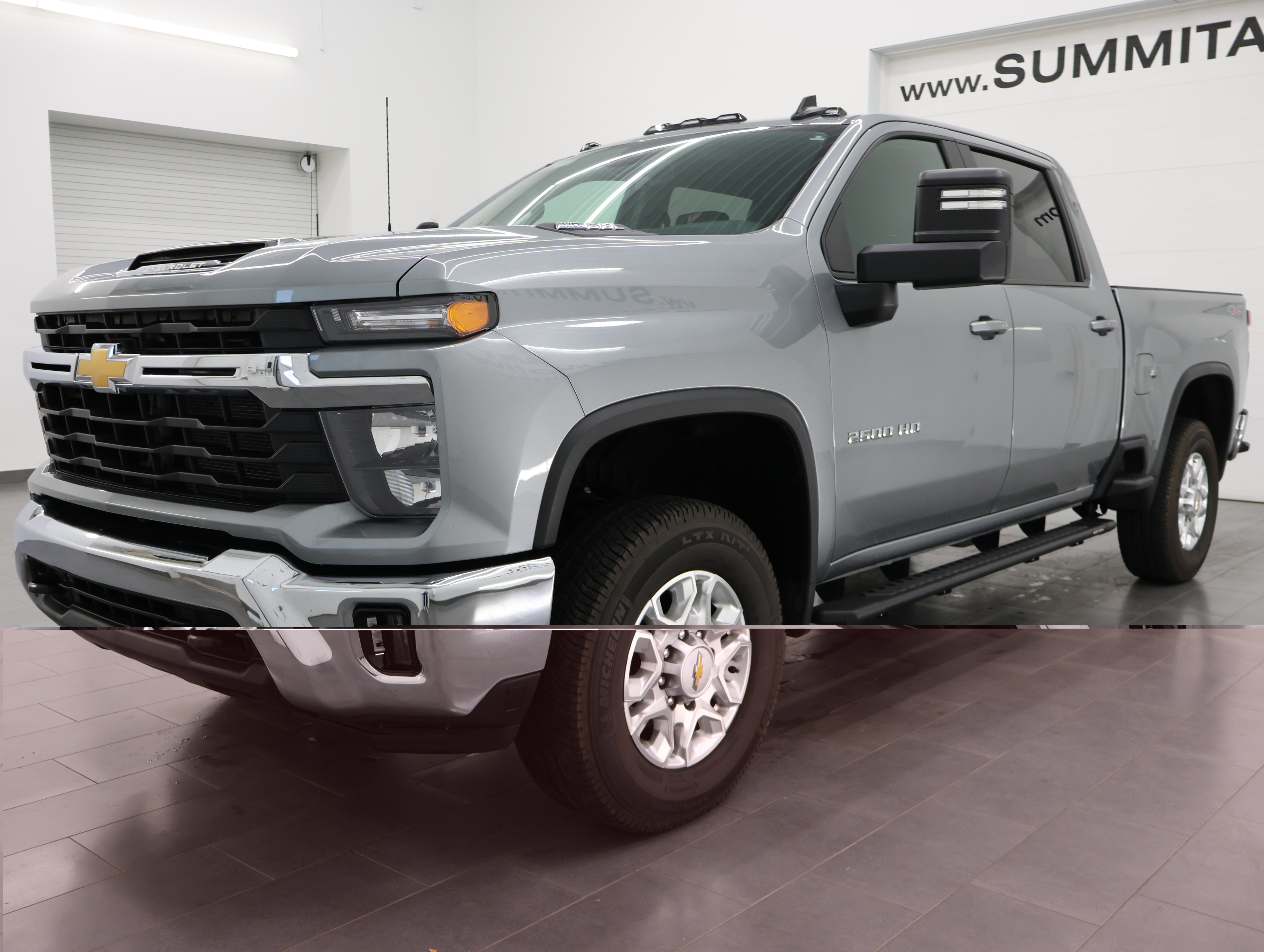 Used 2026 Chevrolet Silverado 2500 LT AWD/4WD image 7