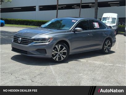 Used 2022 Volkswagen Passat 2.0T SE