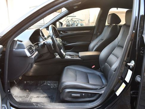 Used 2020 Honda Accord Sport image 18
