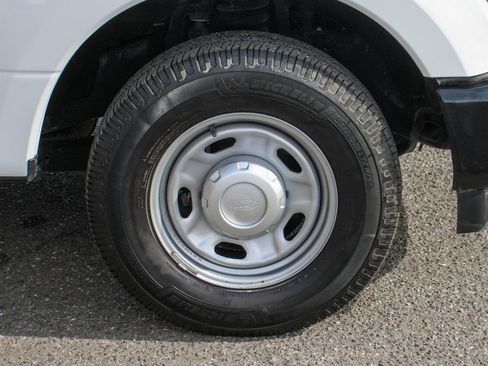 Used 2022 Ford F250 XL w/ Power Equipment Group RWD image 37