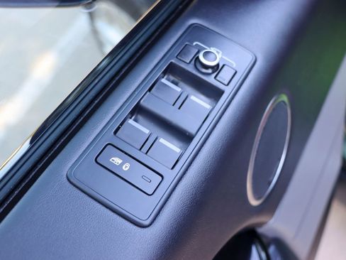 Used 2016 Land Rover Range Rover Sport Supercharged image 14